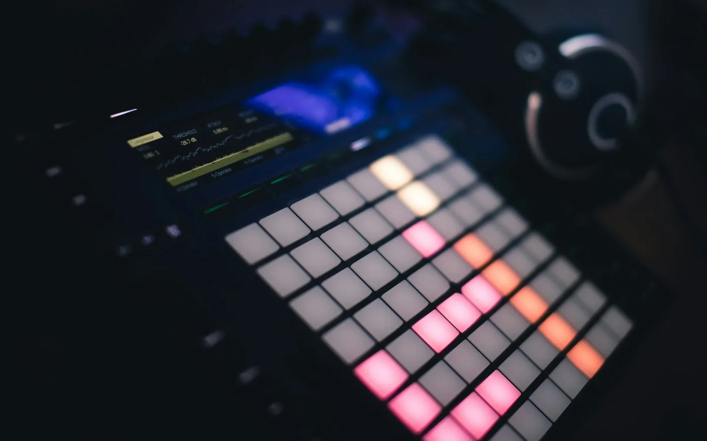 Session studio avec kamilosmanov_ et isvacpolyy